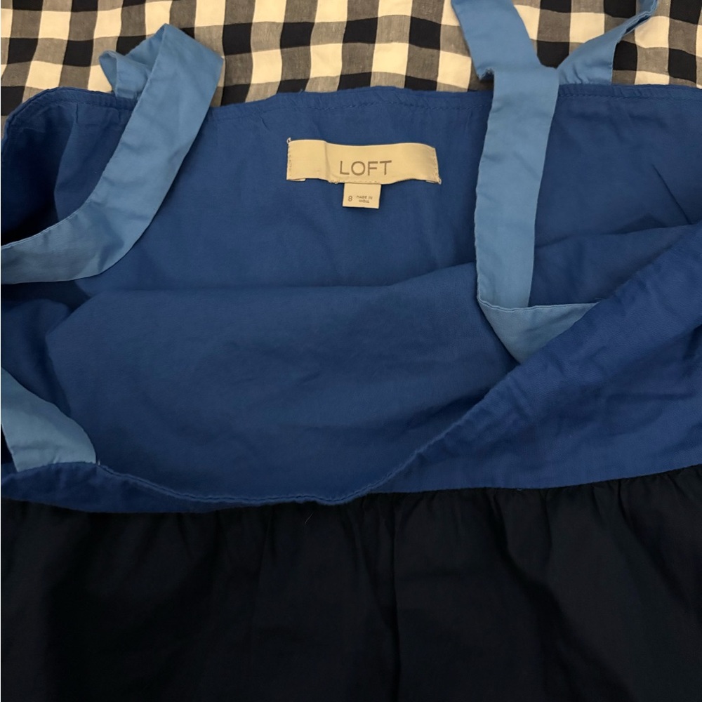 LOFT Blue Top - Picture 2 of 4